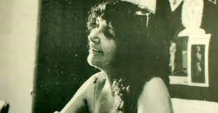 05 – Un 05 de abril de 1937. Nace Julieta Kirkwood Bañados en la ciudad de Santiago de Chile